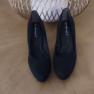 Anne Klein Classic Black Heels